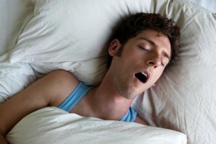 长期打鼾会造成哪些危害